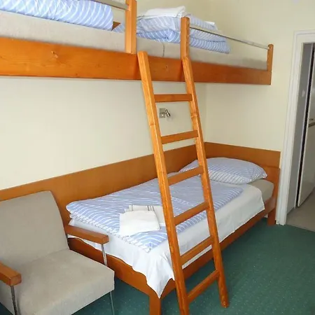 Hotel Touring 2*