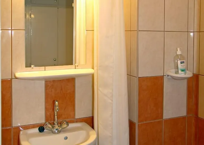 Hotel Touring 2*