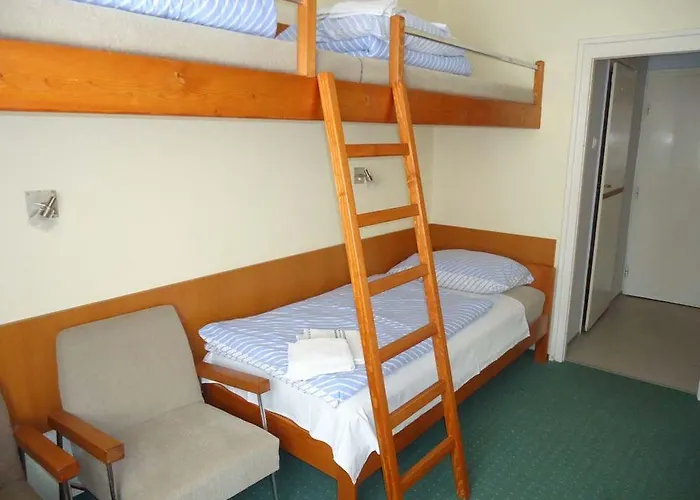 Hotel Touring 2*